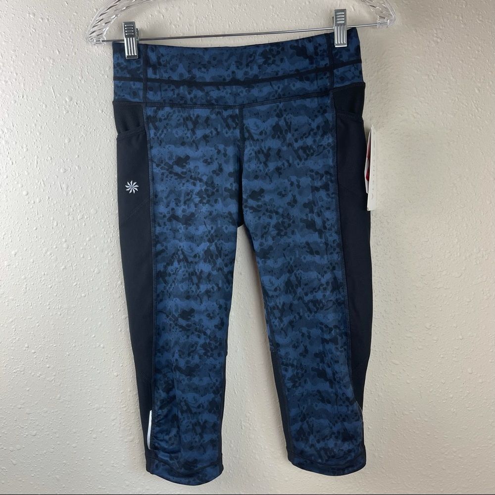 NWT Athleta Dapple Be Free Knicker Size XS